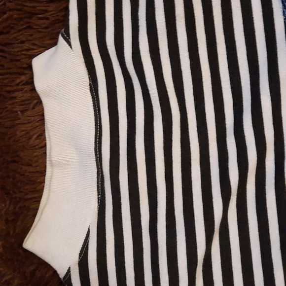 Striped top - Picture 7 of 7